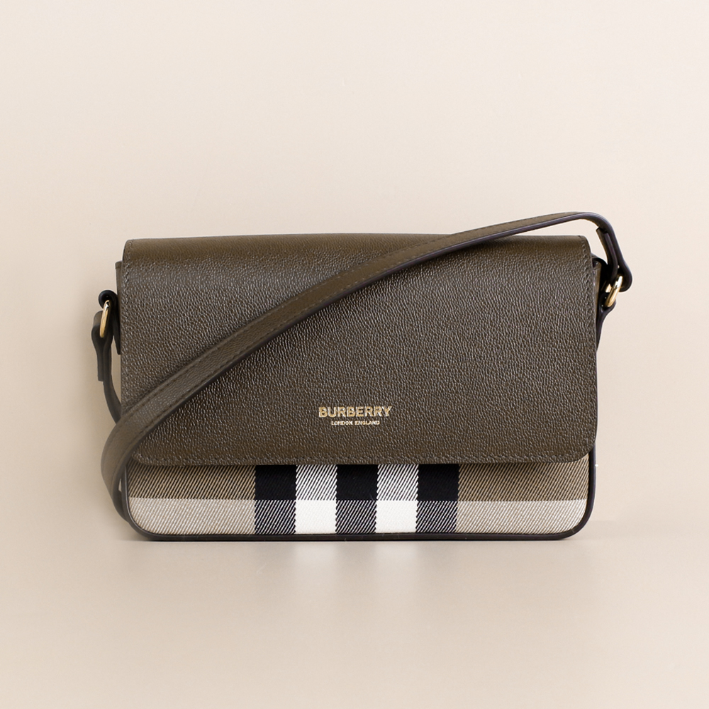 버버리 뉴 햄프셔 에보니 딥 브라운 크로스백 81111721 [여주아울렛]