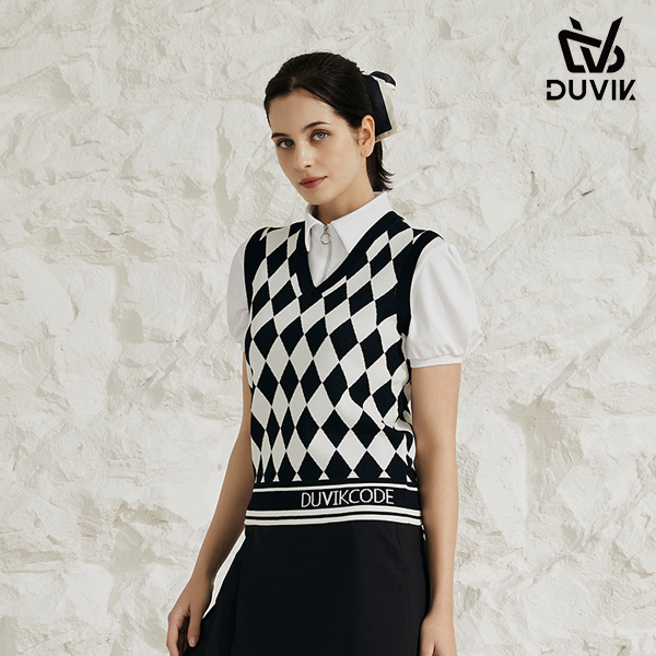 듀빅 여성 브이넥 모던 아가일 패턴 조끼 DD2WSV251WH